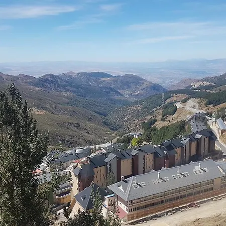 Valles Junto Al Telesilla Reformado 2022 Mobiliario Actualizado *